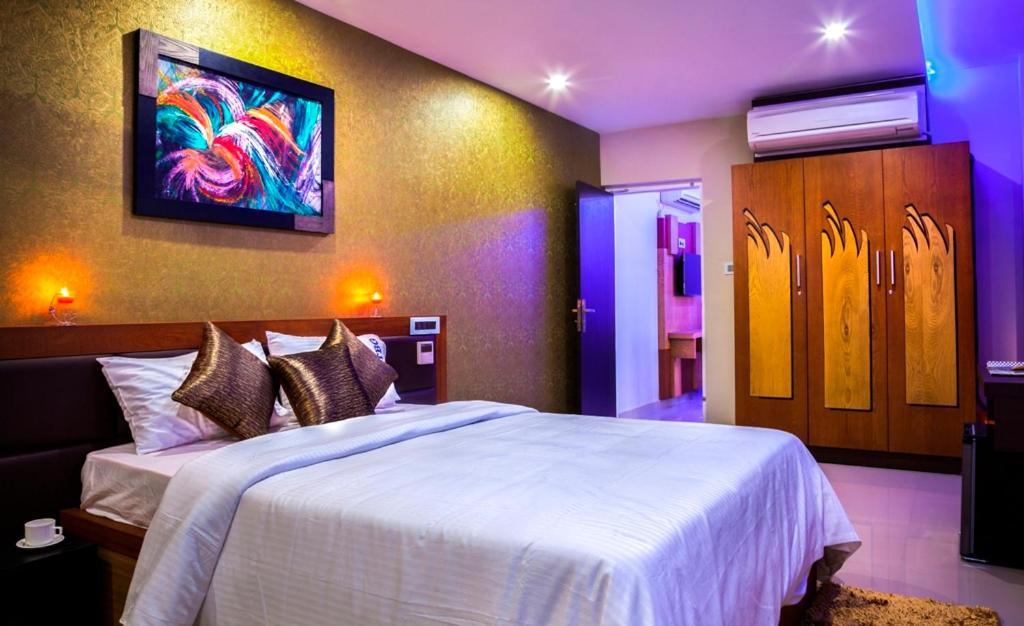 Alshifa Tbg Residency Hotel Perintalmanna Bagian luar foto