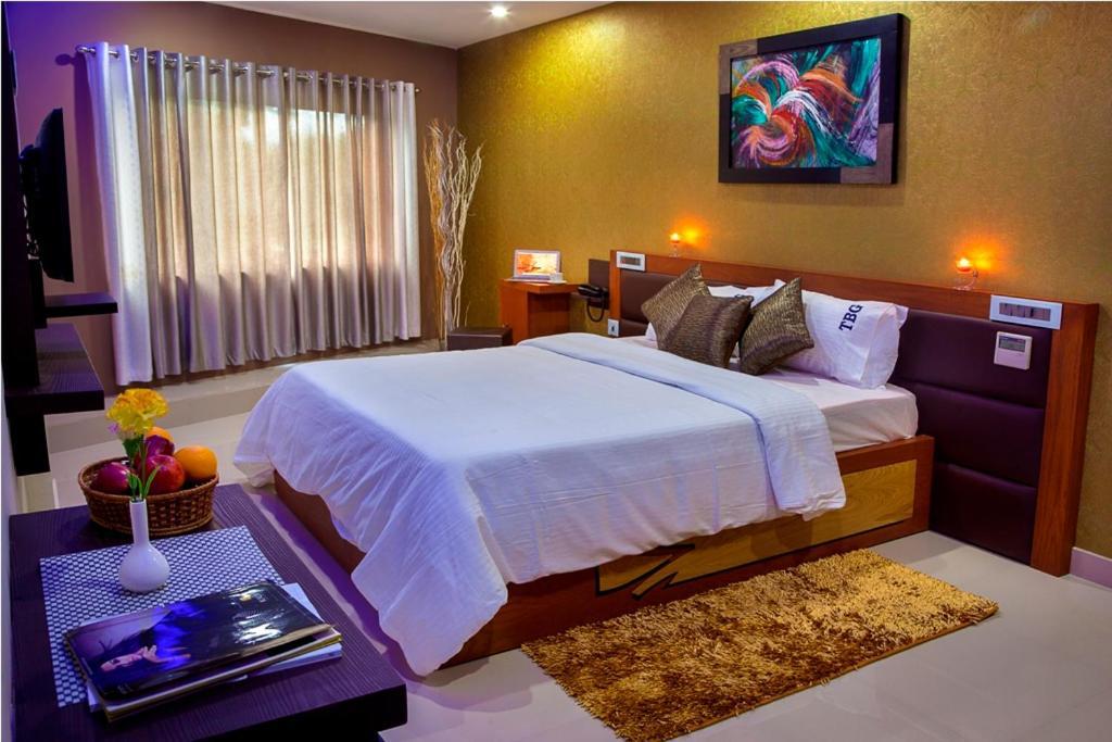 Alshifa Tbg Residency Hotel Perintalmanna Bagian luar foto