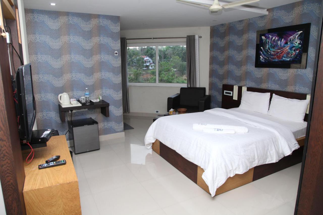 Alshifa Tbg Residency Hotel Perintalmanna Bagian luar foto