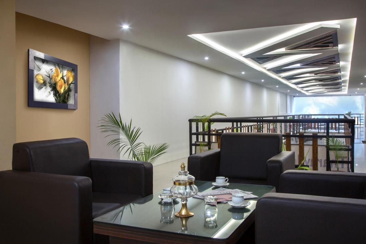 Alshifa Tbg Residency Hotel Perintalmanna Bagian luar foto